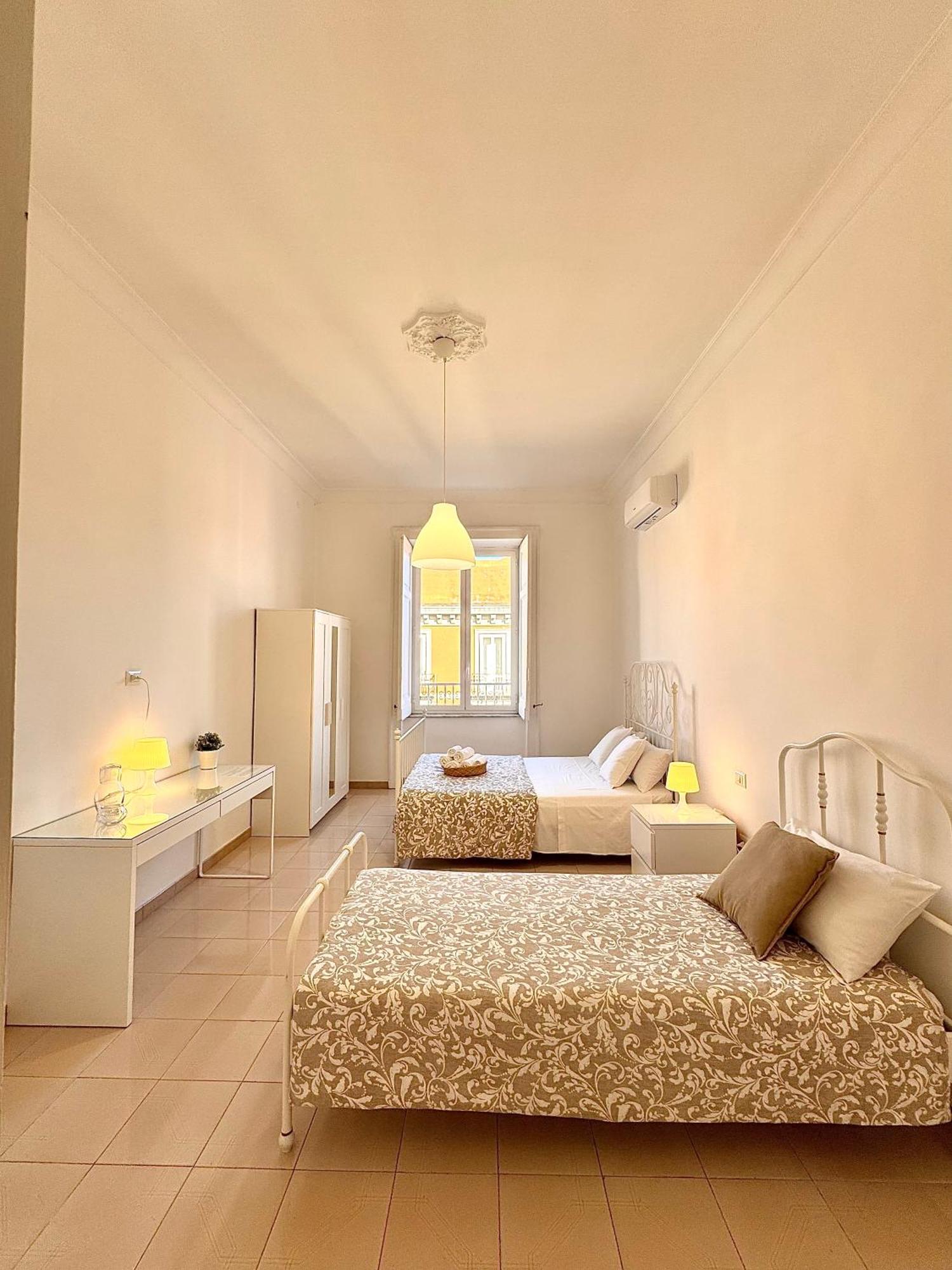 Galasso Apartments Napoli Exterior foto